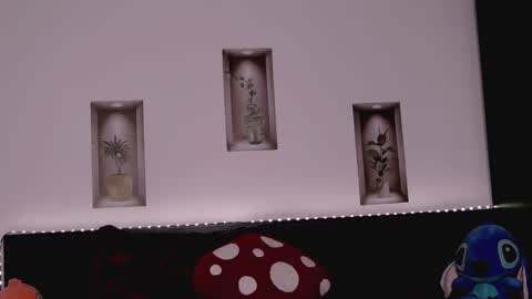 mikaylaraven online show from November 4, 9:21 am