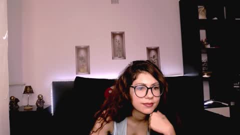 mikaylaraven online show from November 6, 5:32 am
