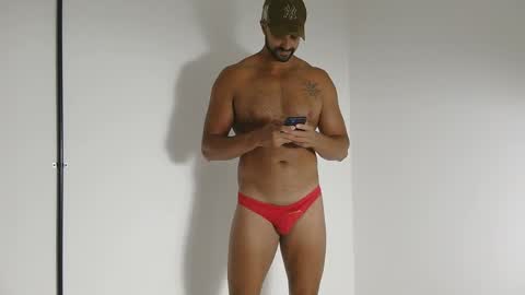 mike online show from April 19, 2:12 am