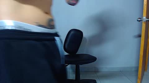 Mike IMDEPENDIENT MODEL online show from April 17, 2:14 am