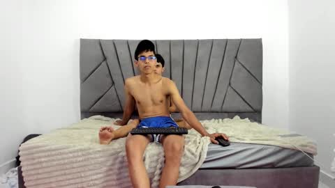 mike and adri online show from September 27, 8:50 pm