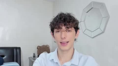 Mikebelf4 online show from February 14, 4:53 pm