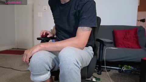 mikehawk1589 online show from September 22, 7:45 am