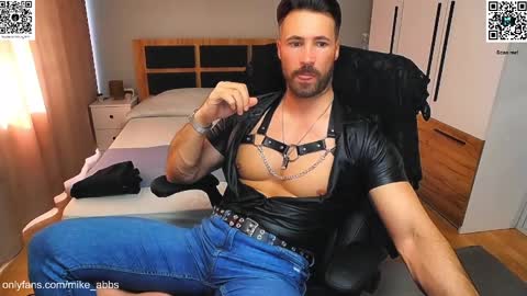 Mike    online show from March 8, 12:30 pm