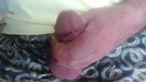 miketrike137 online show from April 7, 10:01 pm