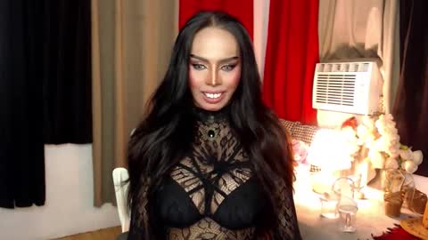 Mistress MikeyAlawi online show from November 18, 2:47 am
