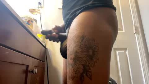 mikeyblunt online show from January 26, 10:45 am