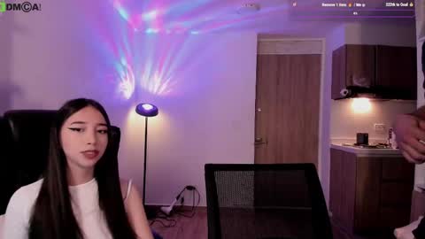 VIOLETAMIKE online show from May 19, 10:00 am