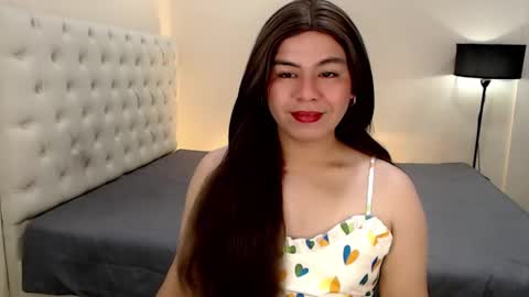 Theresa Luna online show from January 26, 6:48 pm