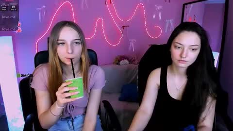 Miki online show from March 27, 8:26 am