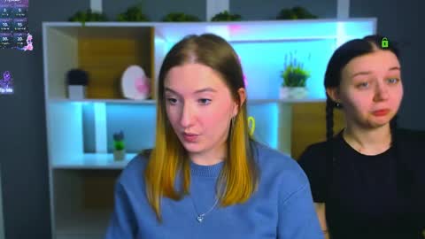 miki_ti online show from April 11, 9:30 pm