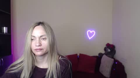 Adalina online show from April 4, 5:42 pm