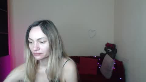 Adalina online show from March 15, 7:02 am