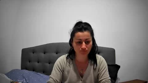 Mikyloveu online show from February 12, 7:02 pm