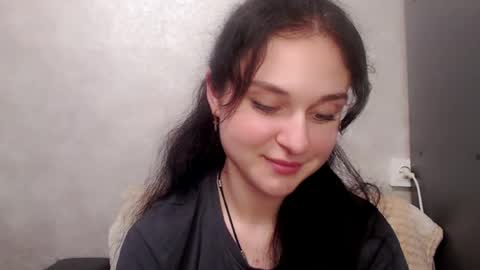 Mila online show from July 20, 8:10 pm