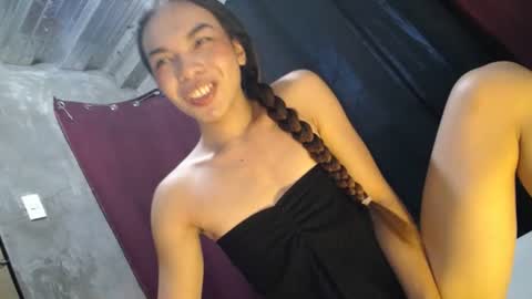 mila_seductressxx online show from June 18, 1:00 am