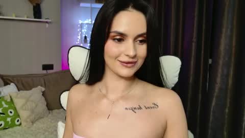 Mila online show from May 16, 8:29 pm