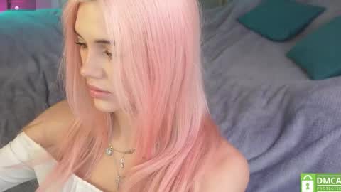 Mila and u can call me sweet bunny online show from March 22, 11:03 am