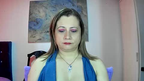 milagros_latin online show from September 15, 7:26 pm