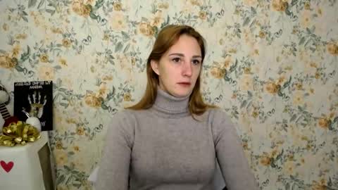 Snapshot of milana_cutie_ chatting on October 14, 5:54 am Milana online show from October 14, 5:54 am