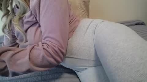 Milana online show from October 17, 8:29 am