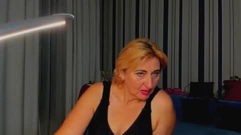 MilanaAlvis online show from October 26, 5:45 pm