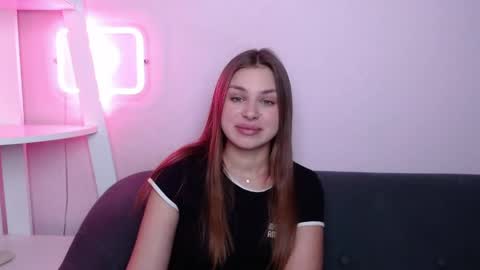 milanaangelas online show from March 17, 8:47 pm