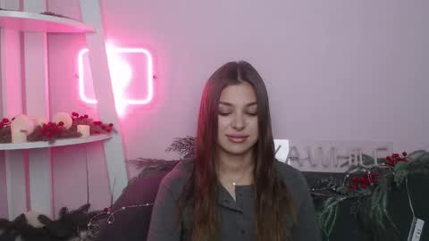 milanaangelas online show from January 10, 5:57 am