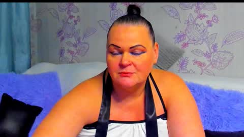 Lana online show from December 1, 2:48 pm