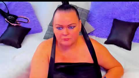 Lana online show from November 23, 10:35 am