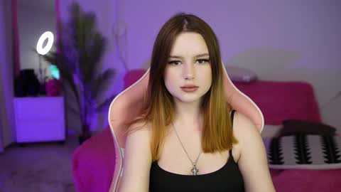 milanamoons online show from September 22, 12:20 pm