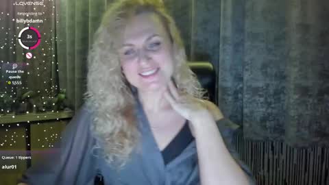 milanna_x online show from October 26, 9:47 pm