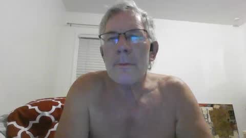 Milehi1958 online show from September 26, 10:45 am