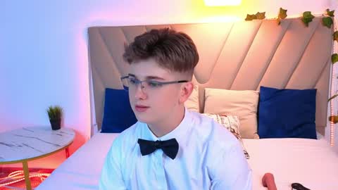 Miles online show from July 16, 8:56 pm