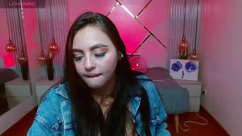 Miley online show from April 2, 1:51 pm