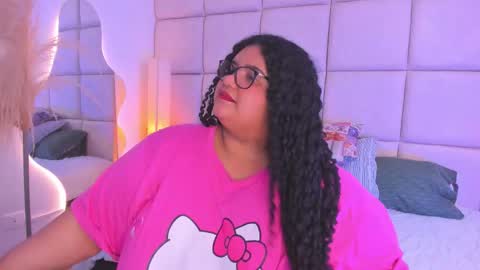 Miley online show from November 28, 9:00 pm