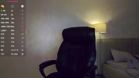 M online show from February 5, 11:58 am