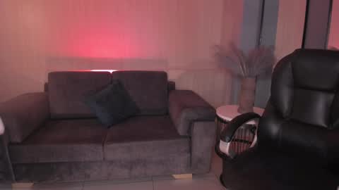 Miley Cruz  IG miley model23 online show from February 15, 9:38 am