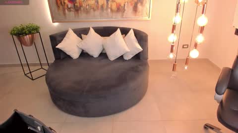 Miley Cruz  IG miley model23 online show from October 24, 11:27 pm