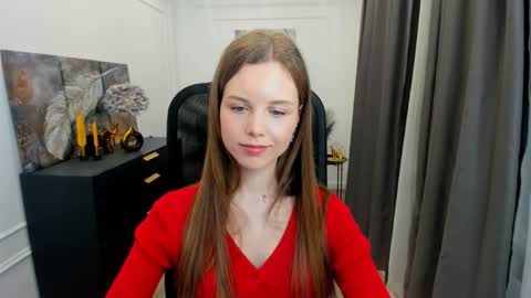 mileygloss online show from April 2, 1:51 pm