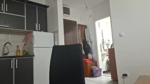 milf44milf online show from October 3, 5:16 am