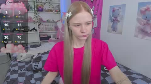 Milia online show from March 4, 10:38 pm