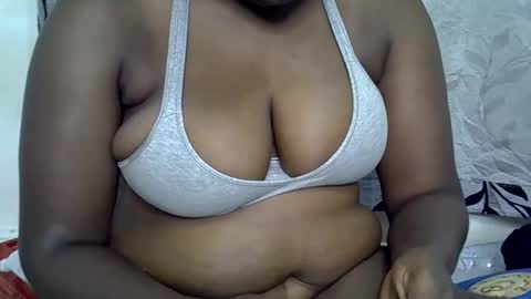 kinwity online show from February 10, 5:36 am