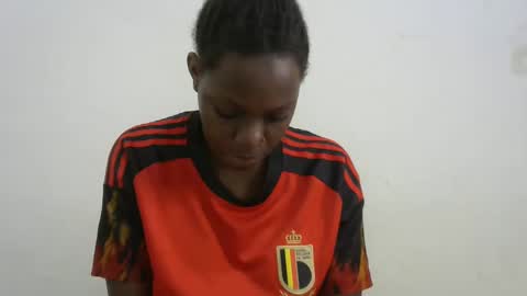 kinwity online show from February 18, 4:58 am