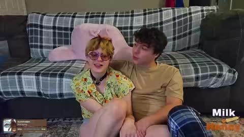 MilkandHoney online show from November 5, 2:46 am