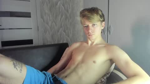 Isaac online show from December 21, 5:58 am