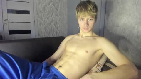 Isaac online show from January 21, 5:49 am