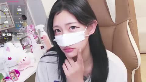 milksola online show from May 24, 1:06 pm