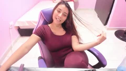 vale online show from November 14, 8:11 pm