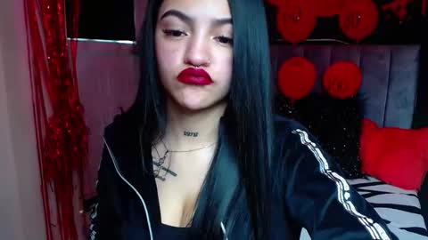 Violeta online show from March 8, 2:08 pm